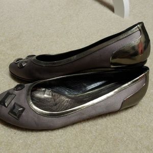 🎄REDUCED Half price!!🎄Pewter Burberry Flats